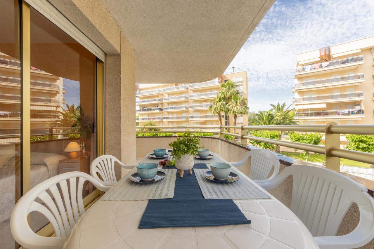 Sevilla Arysal Salou Bagian luar foto