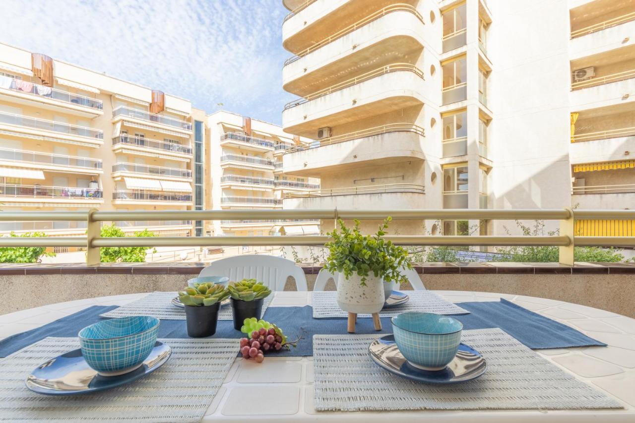 Sevilla Arysal Salou Bagian luar foto