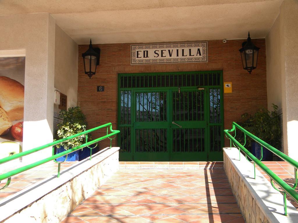 Sevilla Arysal Salou Bagian luar foto